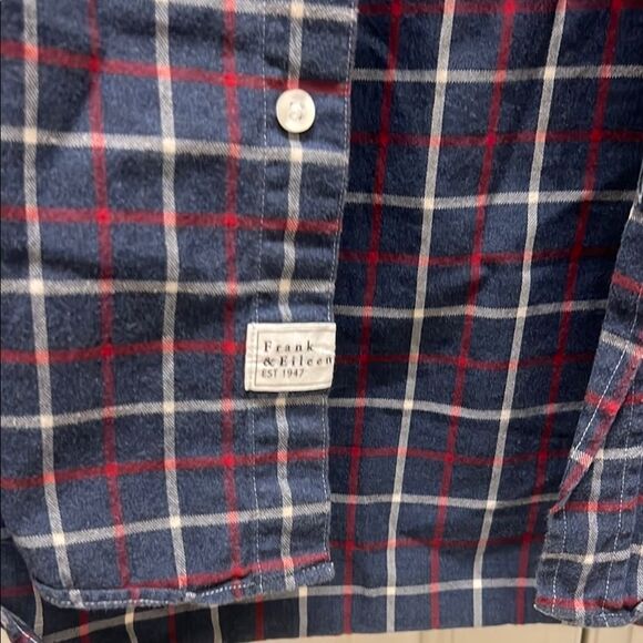 Frank & Eileen Navy Res Blue Plaid Shirt Sz XS Woven in Italy - Picture 5 of 8